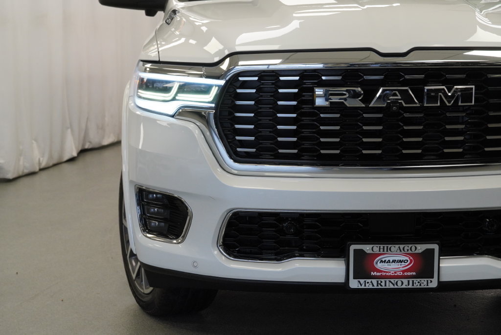 Certified 2025 RAM 1500 Tungsten w/ Towing Technology Group AWD/4WD image 9