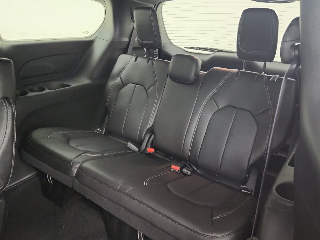 New 2027 Chrysler Pacifica LX FWD image 29