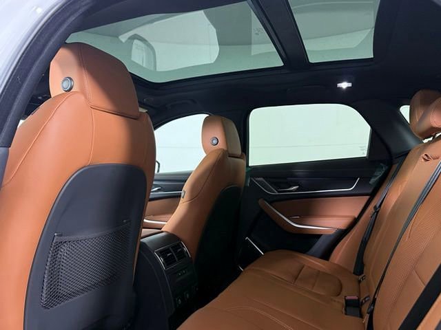 New 2026 Jaguar F-PACE R-Dynamic S image 19