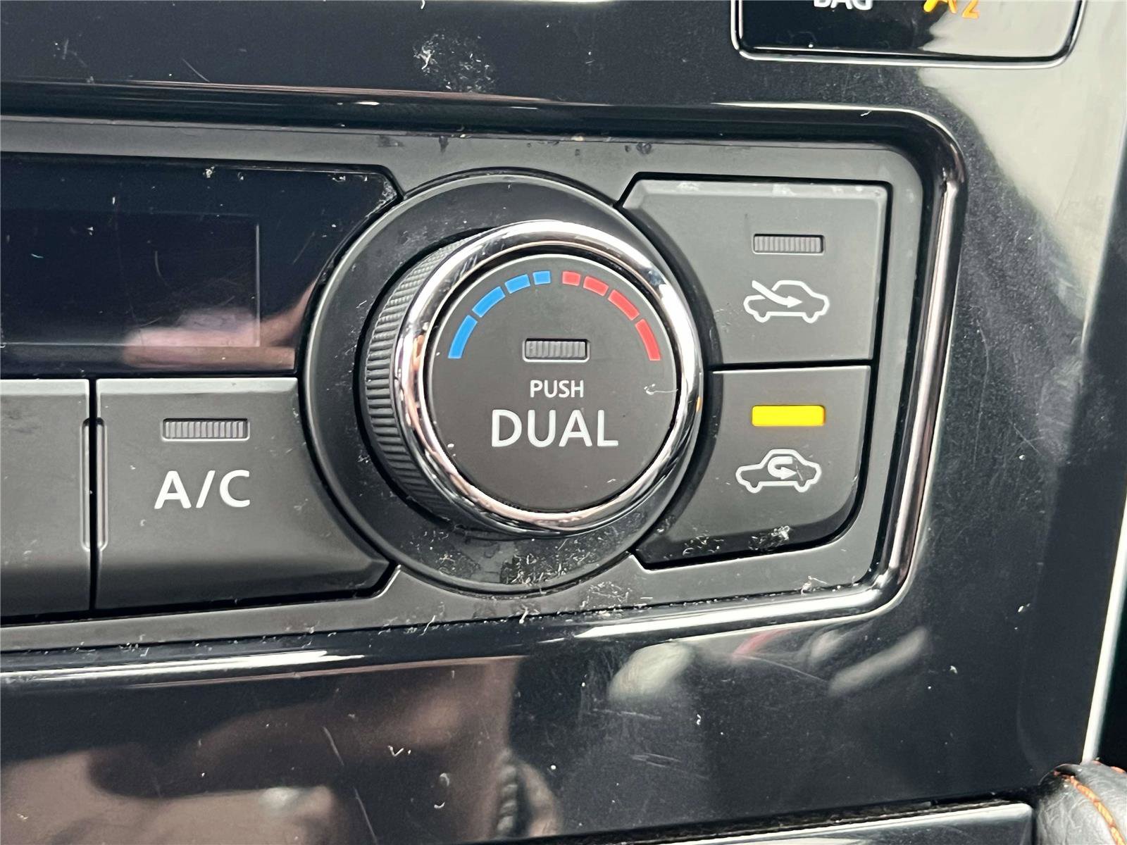 Used 2023 Nissan Maxima SR w/ Sport Mat Group image 41