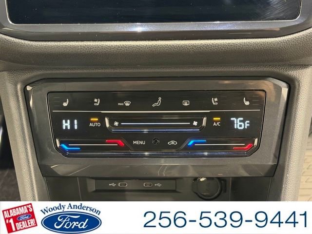 Used 2024 Volkswagen Tiguan SEL R-Line image 17