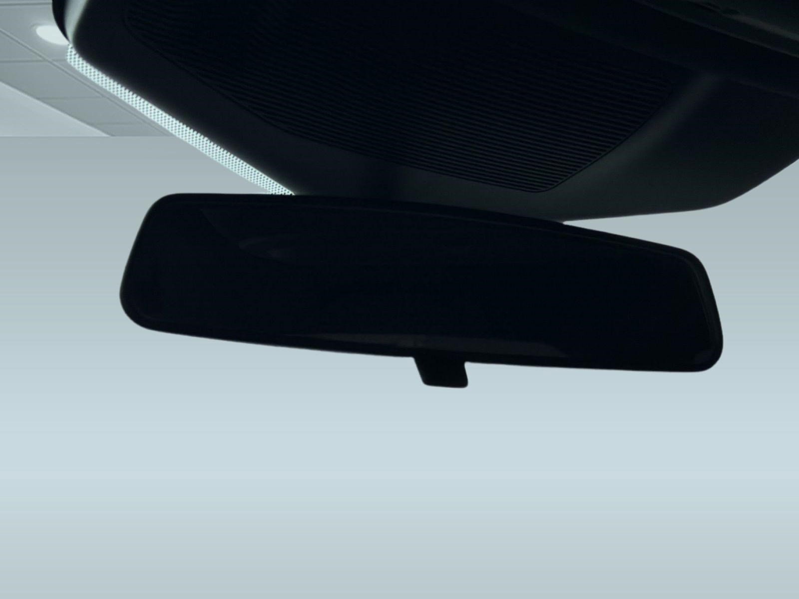 Used 2020 Ford Explorer XLT w/ Equipment Group 202A image 17