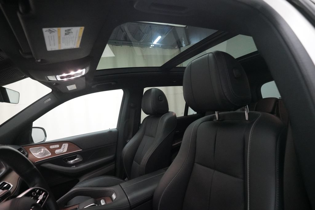 Used 2022 Mercedes-Benz GLS 450 4MATIC image 33