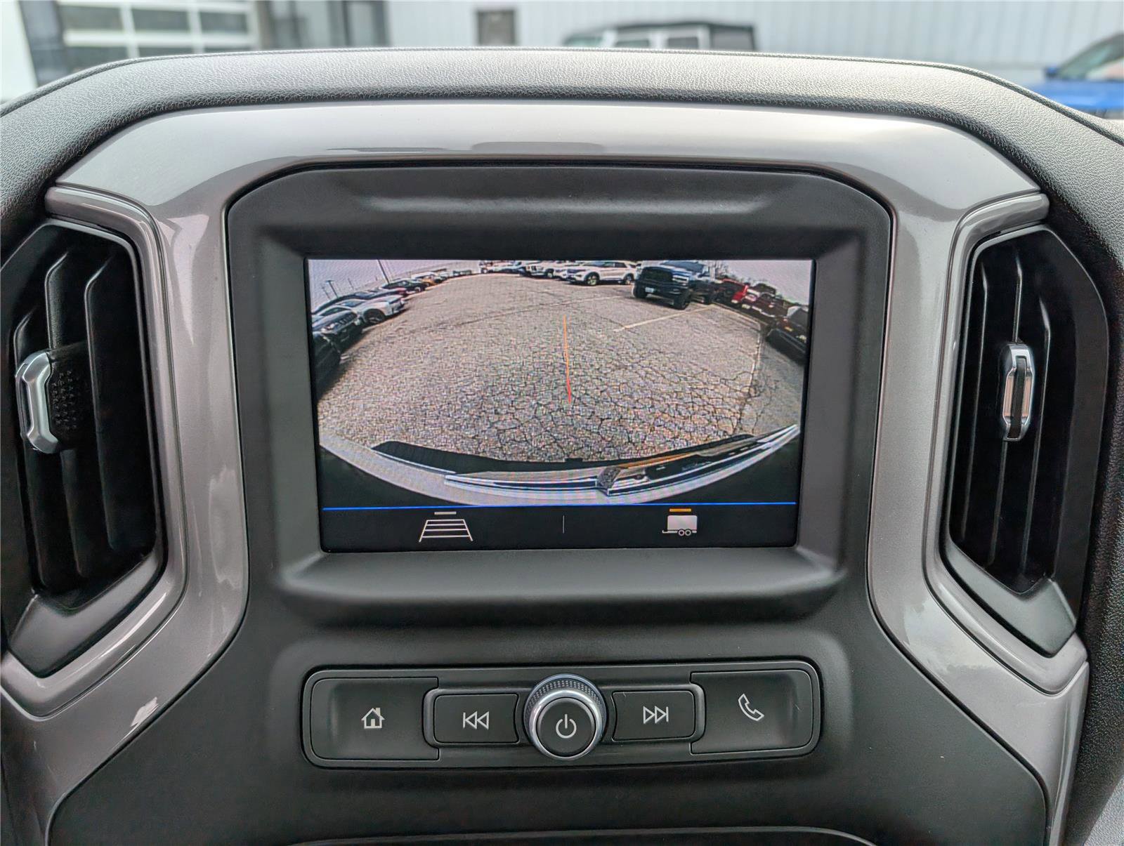 Used 2023 Chevrolet Silverado 2500 Custom w/ Custom Value Package image 24