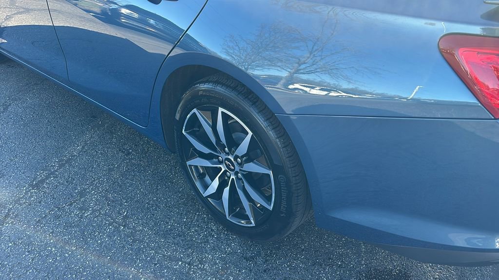 Used 2024 Chevrolet Malibu RS image 9