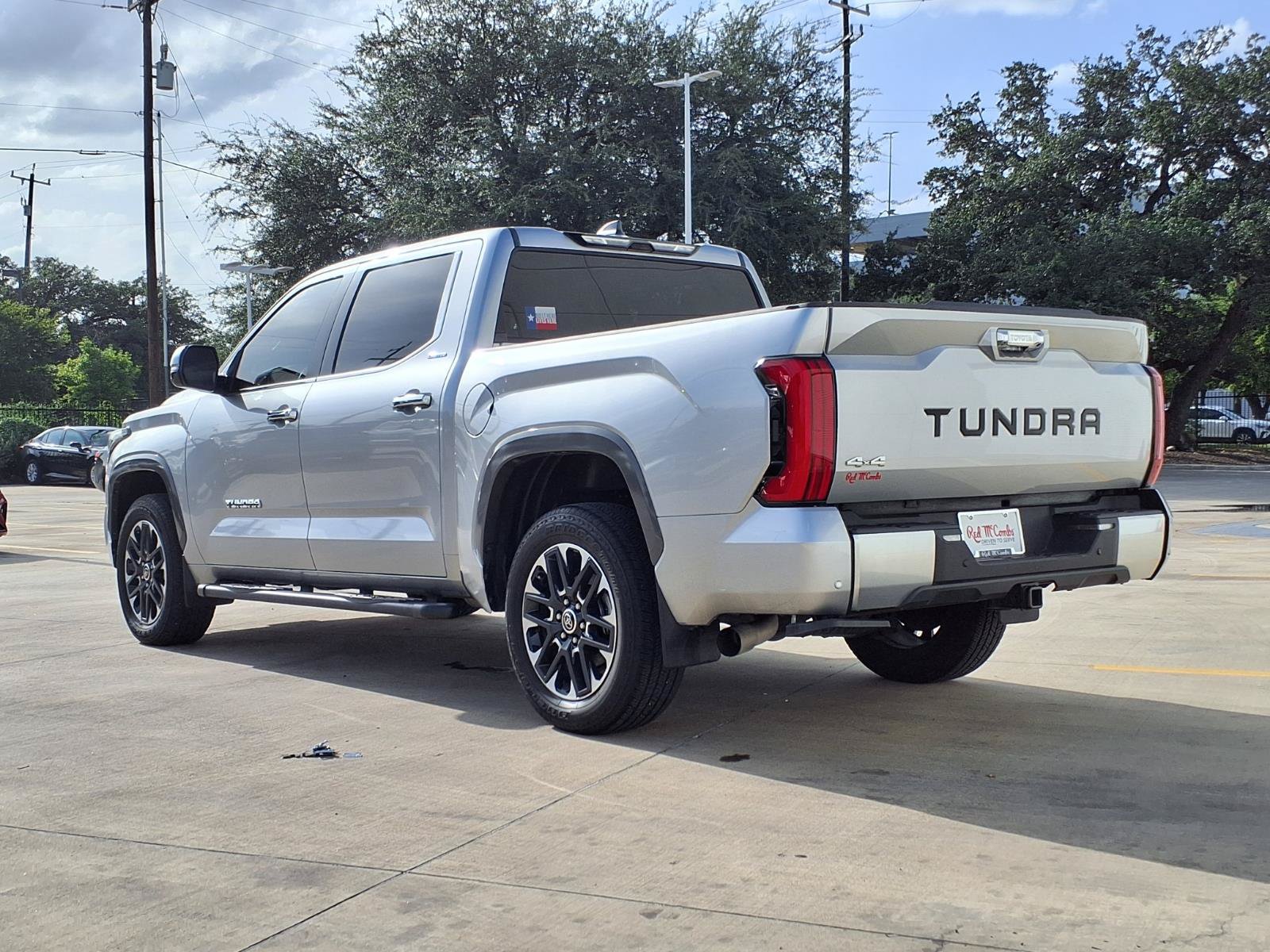 Used 2024 Toyota Tundra Limited w/ Power Package AWD/4WD image 7