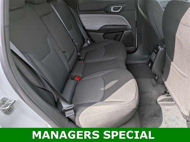 New 2025 Jeep Compass Sport image 26