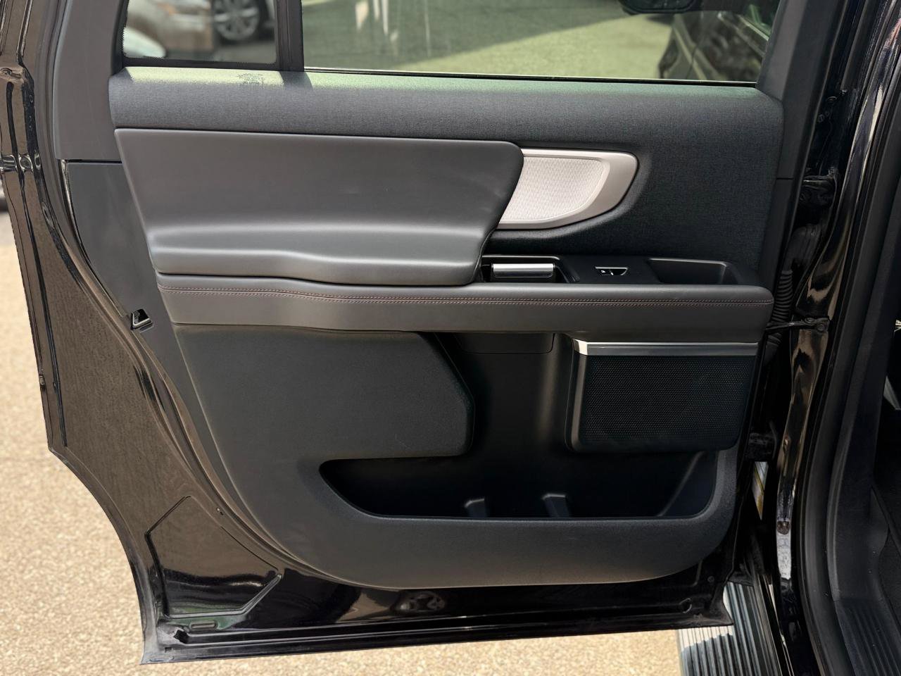 Used 2025 Ford Expedition Max Active image 43