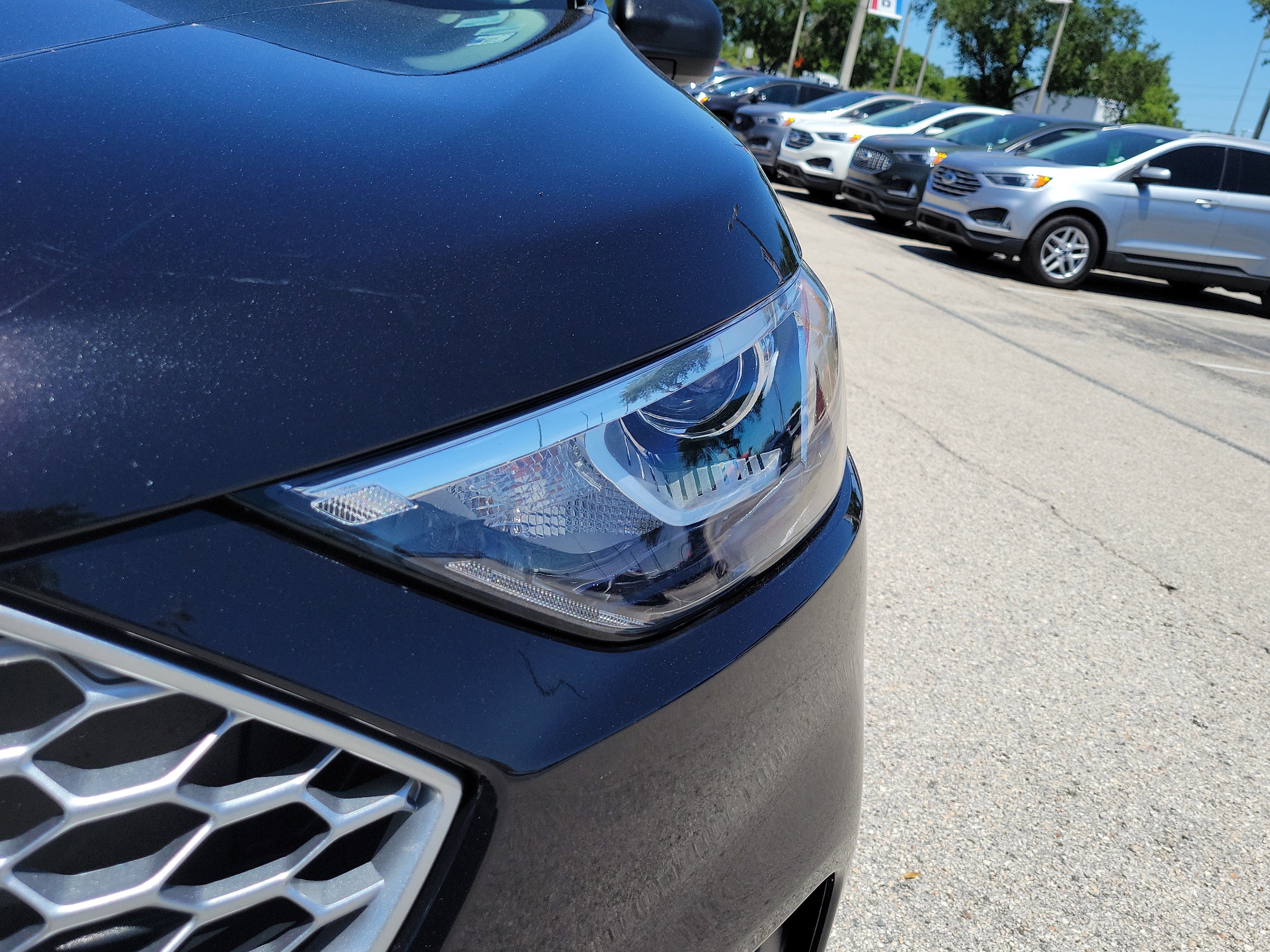 Certified 2024 Ford Edge SE image 3