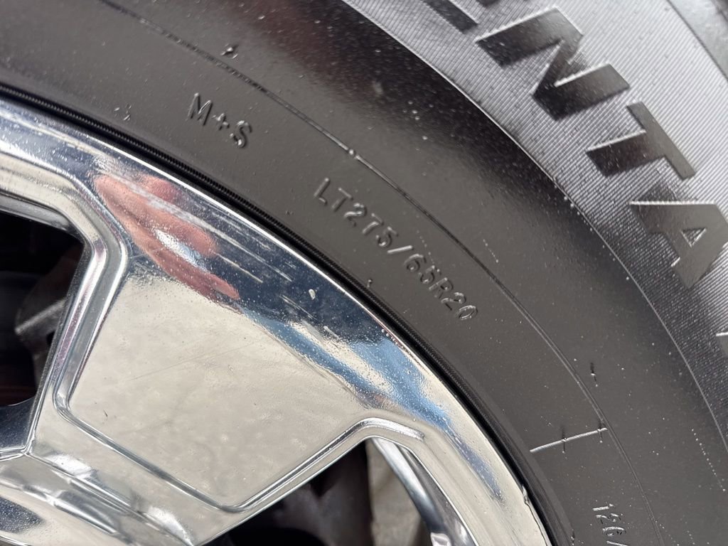 Used 2023 Ford F250 Lariat w/ Chrome Package image 36