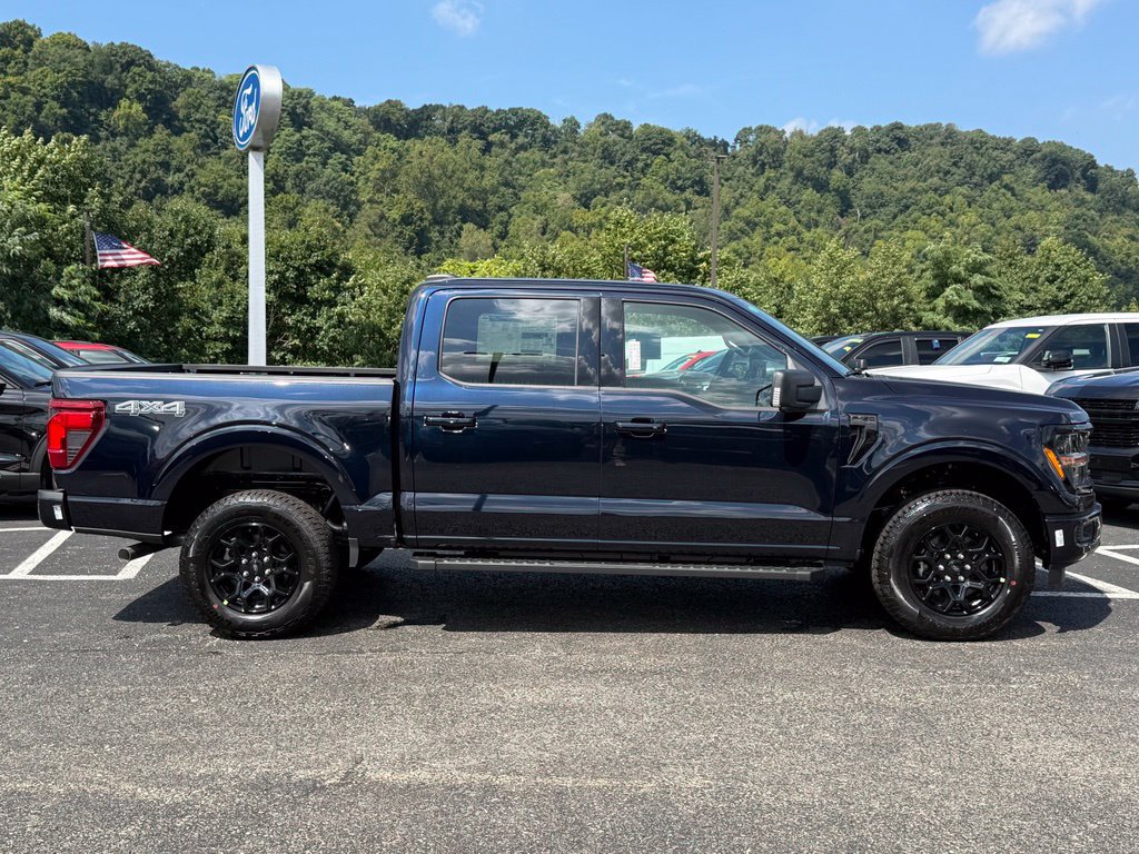 New 2026 Ford F150 XLT w/ Equipment Group 302A MID AWD/4WD image 4