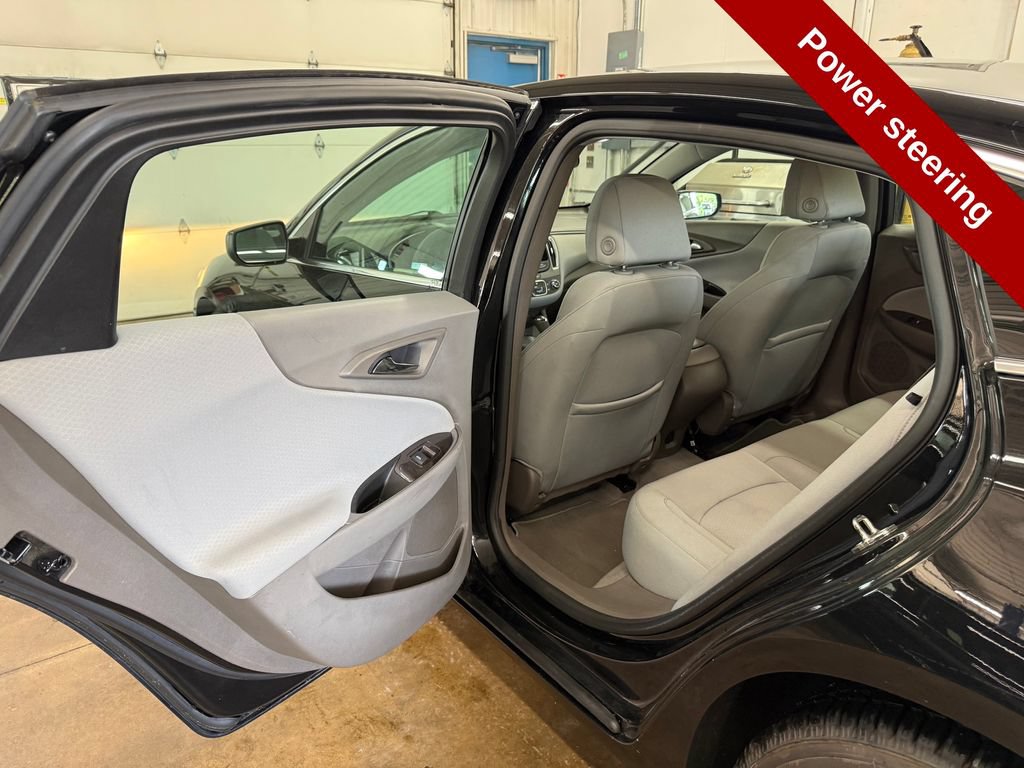 Used 2020 Chevrolet Malibu LS FWD image 29