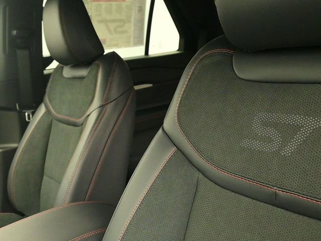 New 2026 Ford Explorer ST image 21