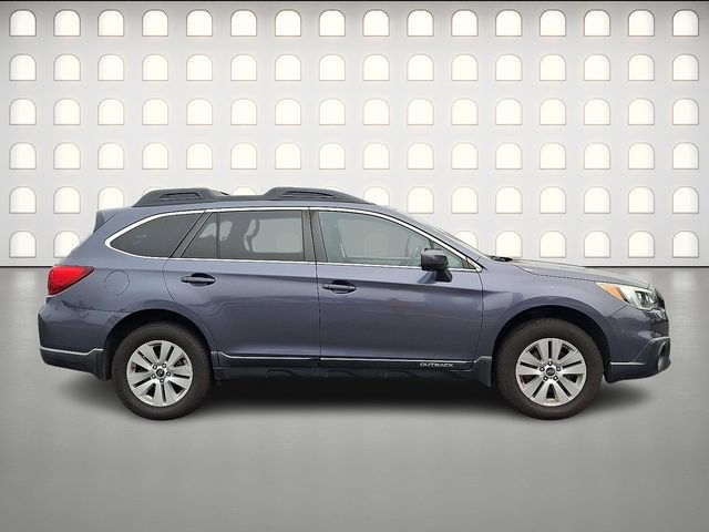 Used 2016 Subaru Outback 2.5i Premium AWD/4WD image 8