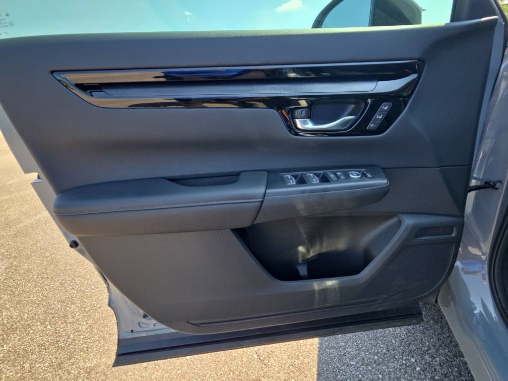 Used 2026 Honda CR-V EX-L image 18