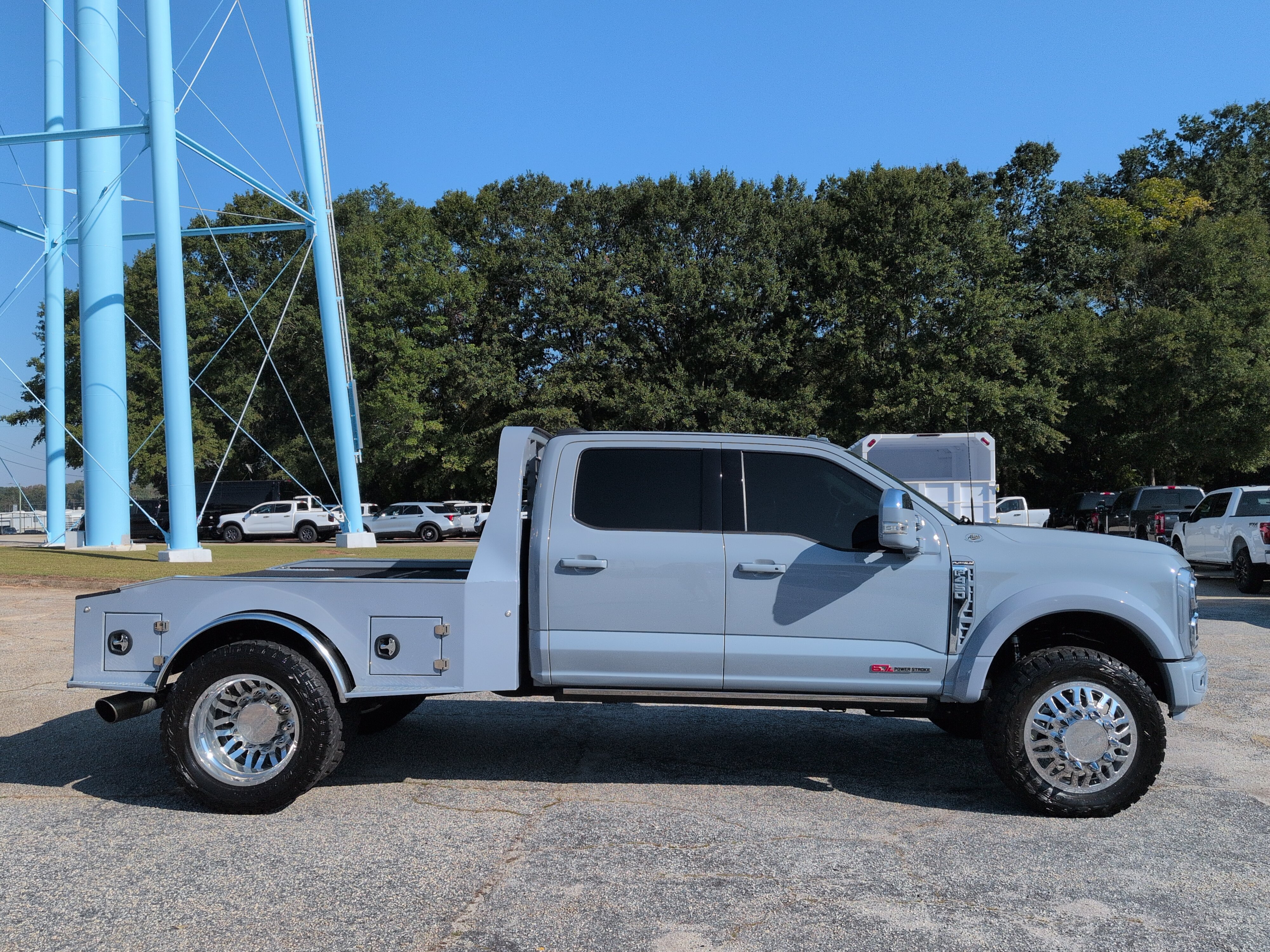 Used 2025 Ford F450 Platinum w/ FX4 Off-Road Package