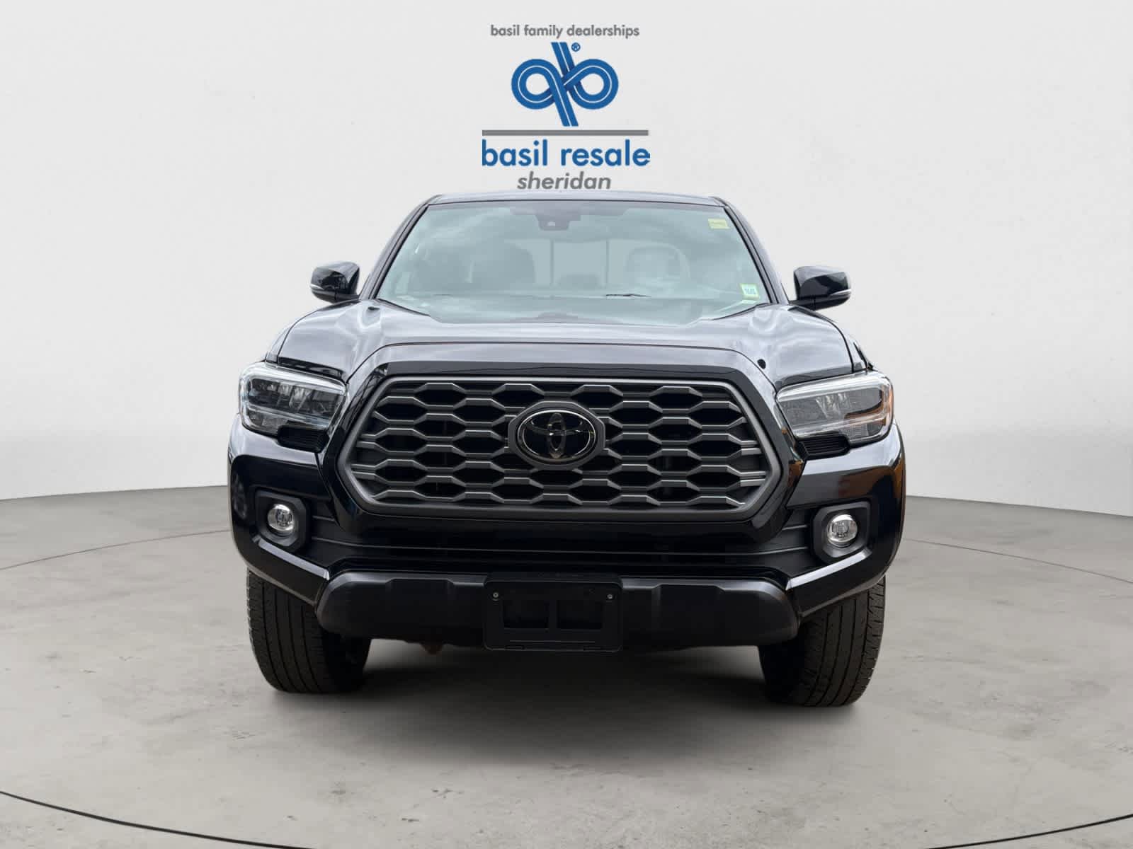 Used 2023 Toyota Tacoma TRD Off-Road w/ Black Out Package (TMS) AWD/4WD image 7
