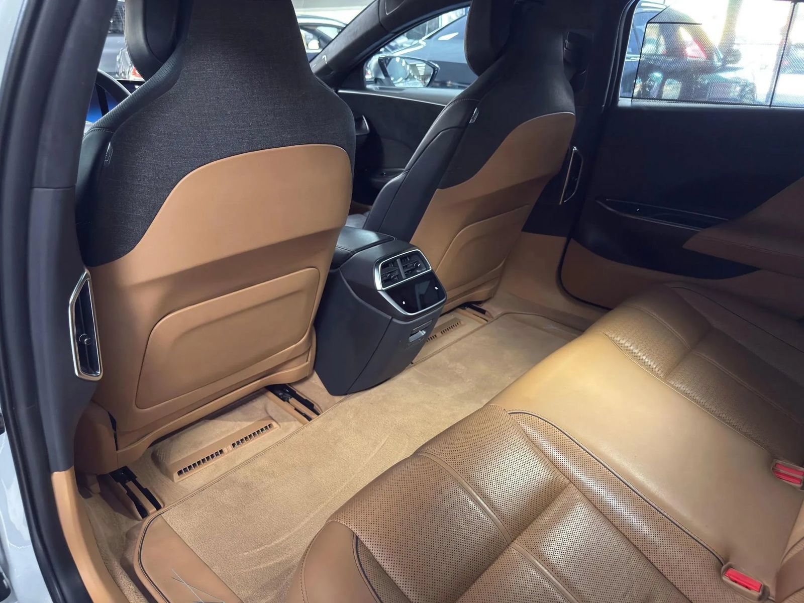 Used 2022 Lucid Air Grand Touring AWD/4WD image 34