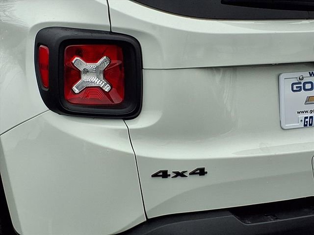 Used 2023 Jeep Renegade Latitude image 22