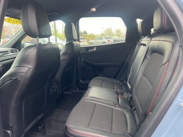 Used 2024 Ford Escape ST-Line w/ Tech Pack #1 AWD/4WD image 15