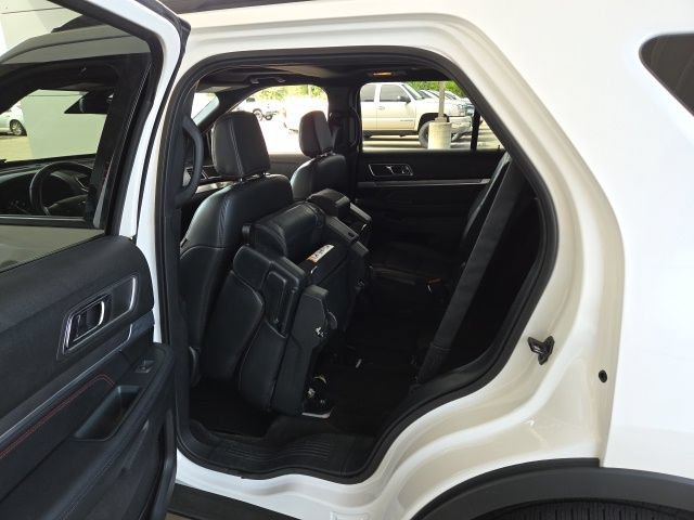 Used 2018 Ford Explorer Sport AWD/4WD image 49