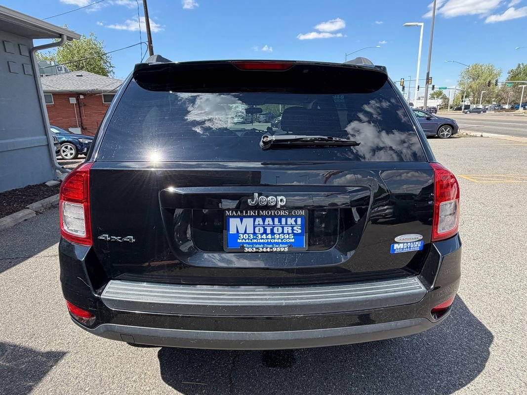Used 2012 Jeep Compass Latitude AWD/4WD image 6