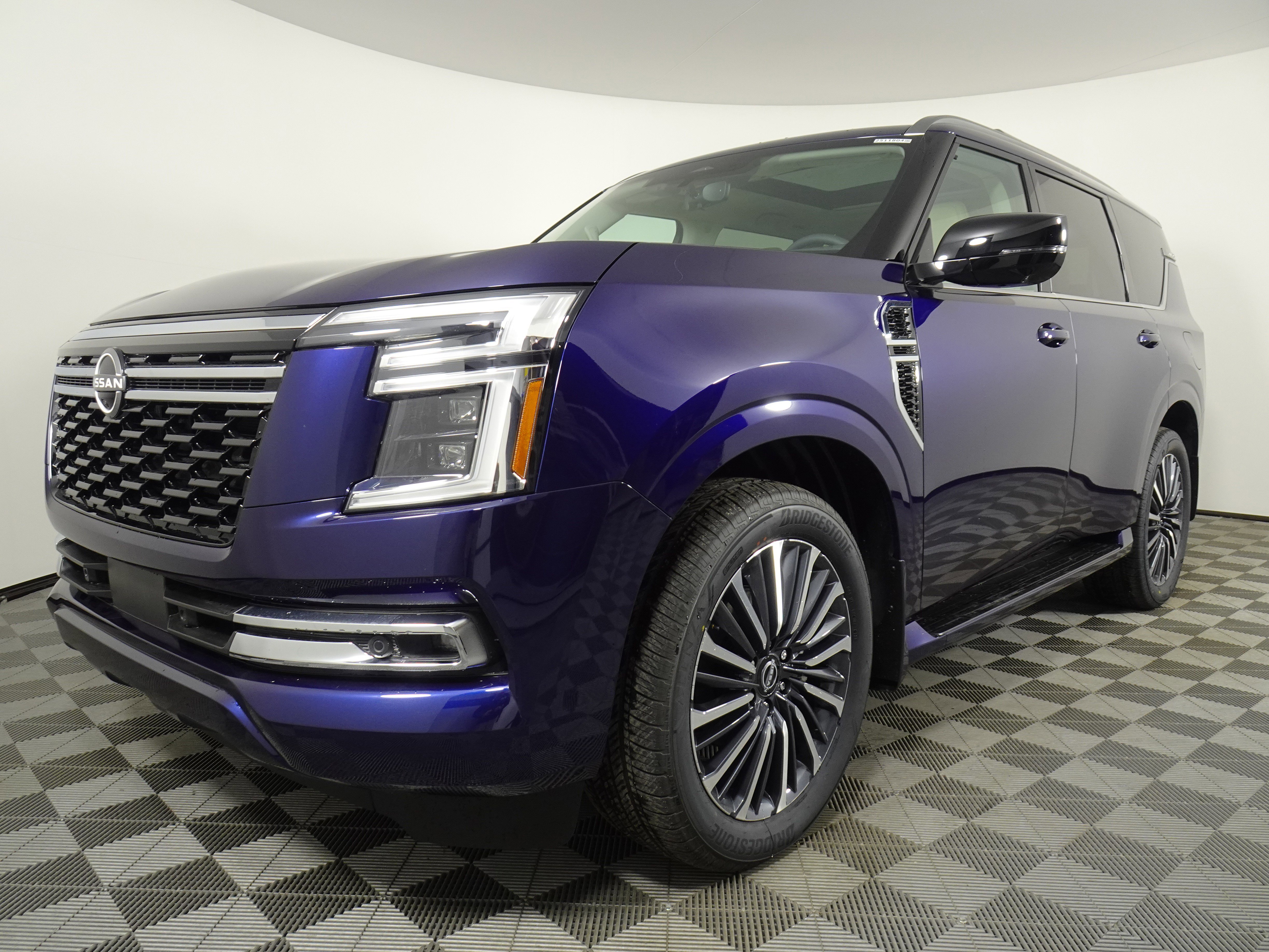 New 2025 Nissan Armada Platinum Reserve w/ Convenience Package image 14