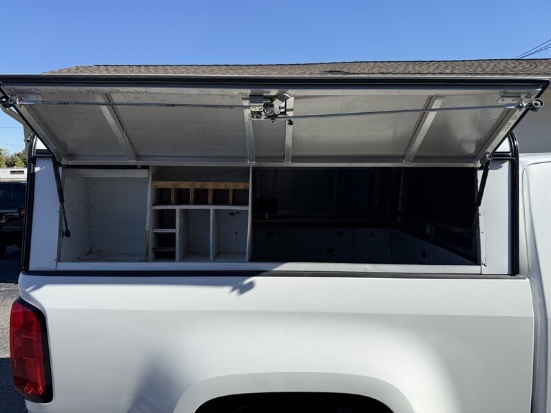Used 2022 Chevrolet Colorado W/T w/ WT Convenience Package RWD image 19