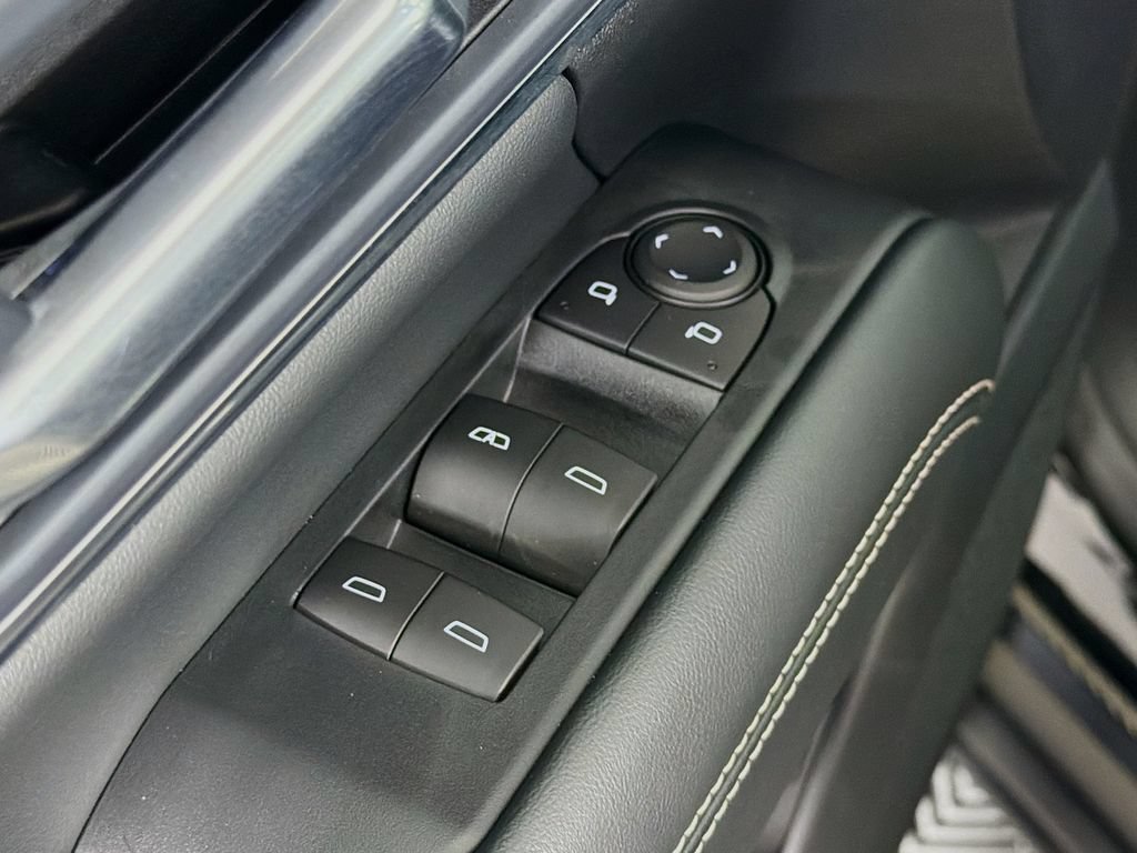Used 2026 GMC Terrain Elevation w/ Elevation Premium Package AWD/4WD image 18