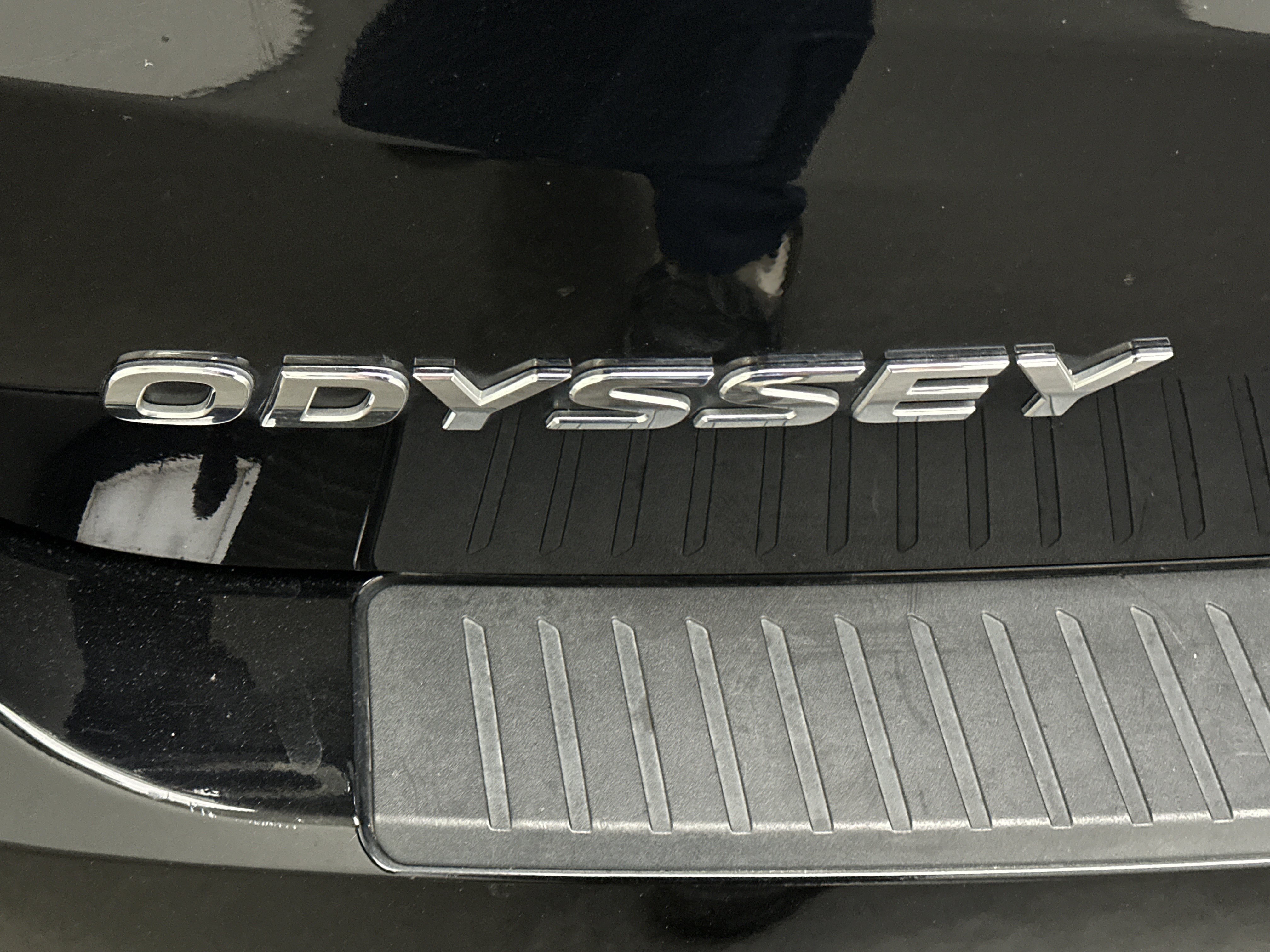 Used 2025 Honda Odyssey EX-L image 11