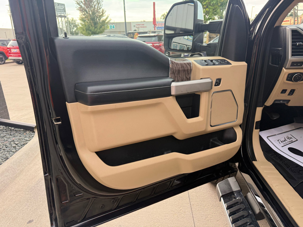 Used 2019 Ford F250 Lariat w/ Lariat Ultimate Package image 13