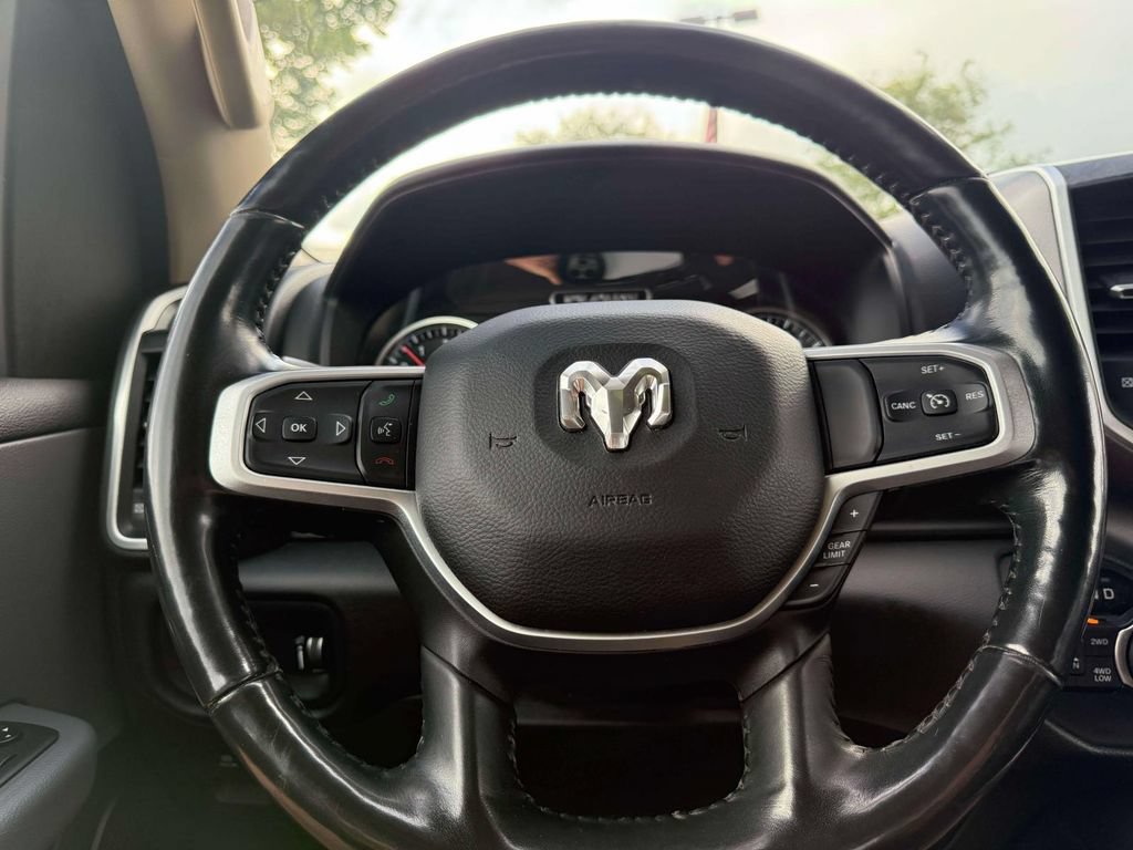 Used 2020 RAM 1500 Big Horn AWD/4WD image 19