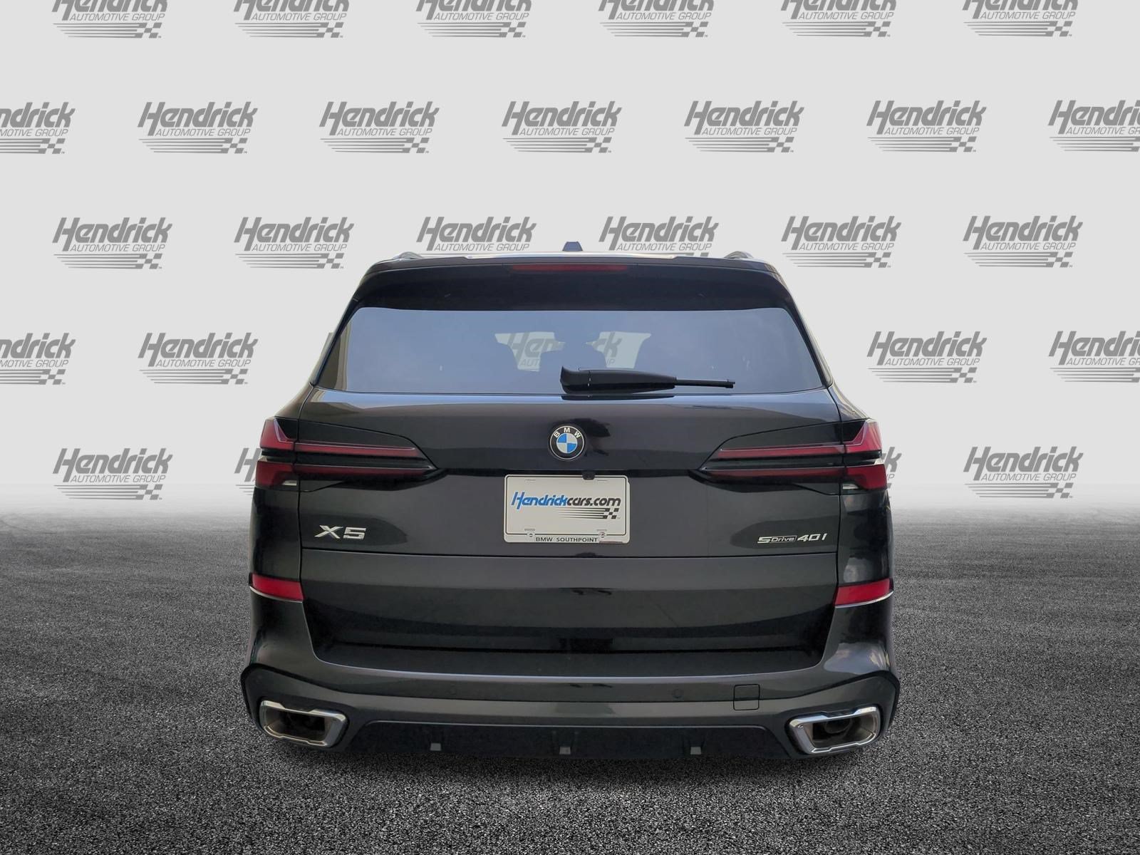 Used 2026 BMW X5 sDrive40i w/ M Sport Package RWD image 9