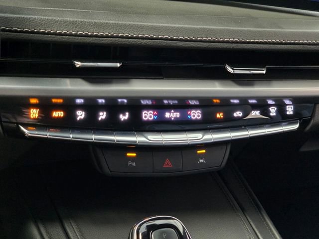 Used 2024 Cadillac XT4 Premium Luxury image 27