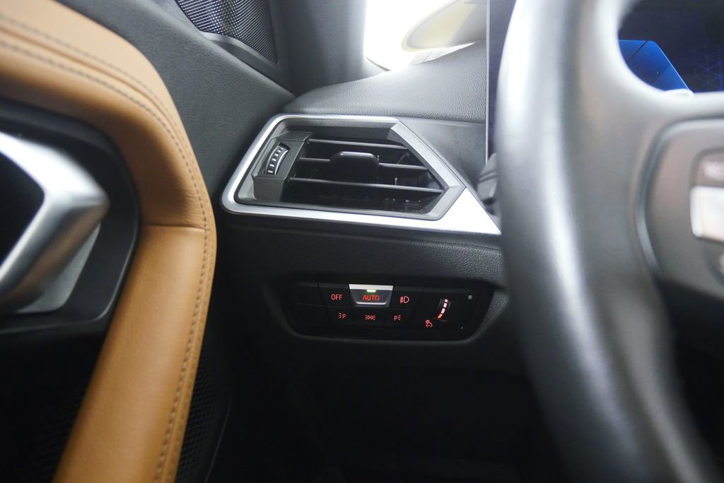 Certified 2024 BMW 230i Coupe w/ Convenience Package image 16