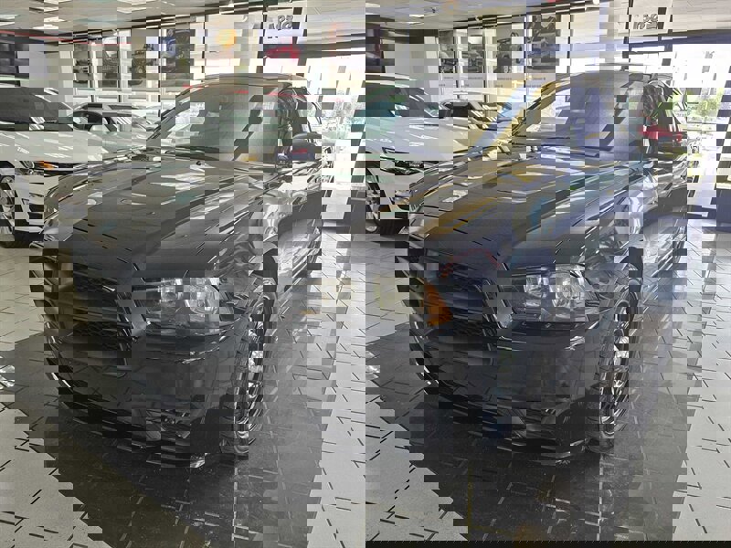 Used 2014 Dodge Charger Police image 1