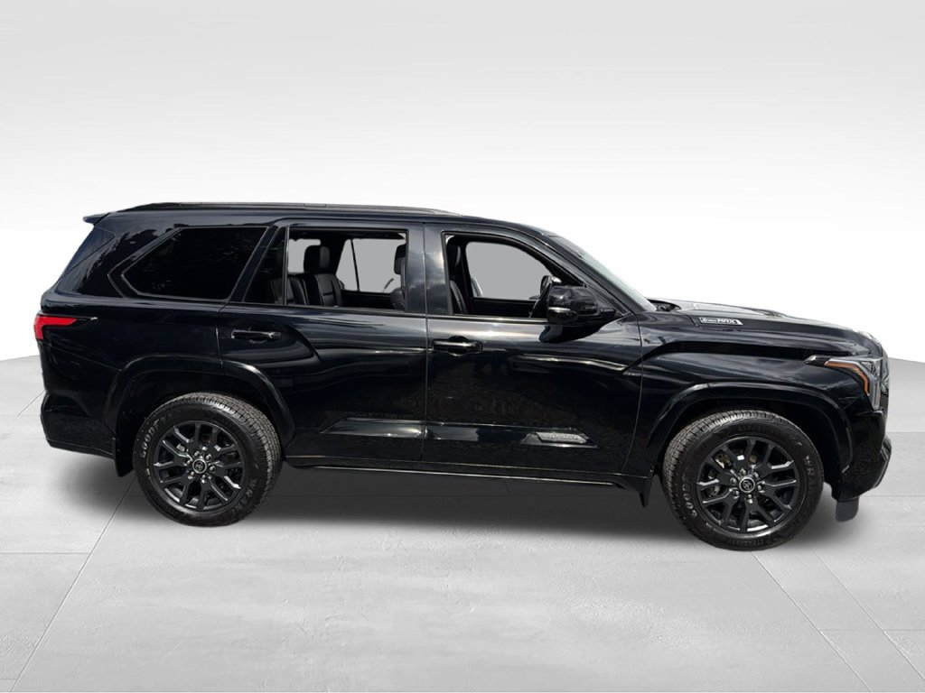 Used 2023 Toyota Sequoia Platinum AWD/4WD image 11