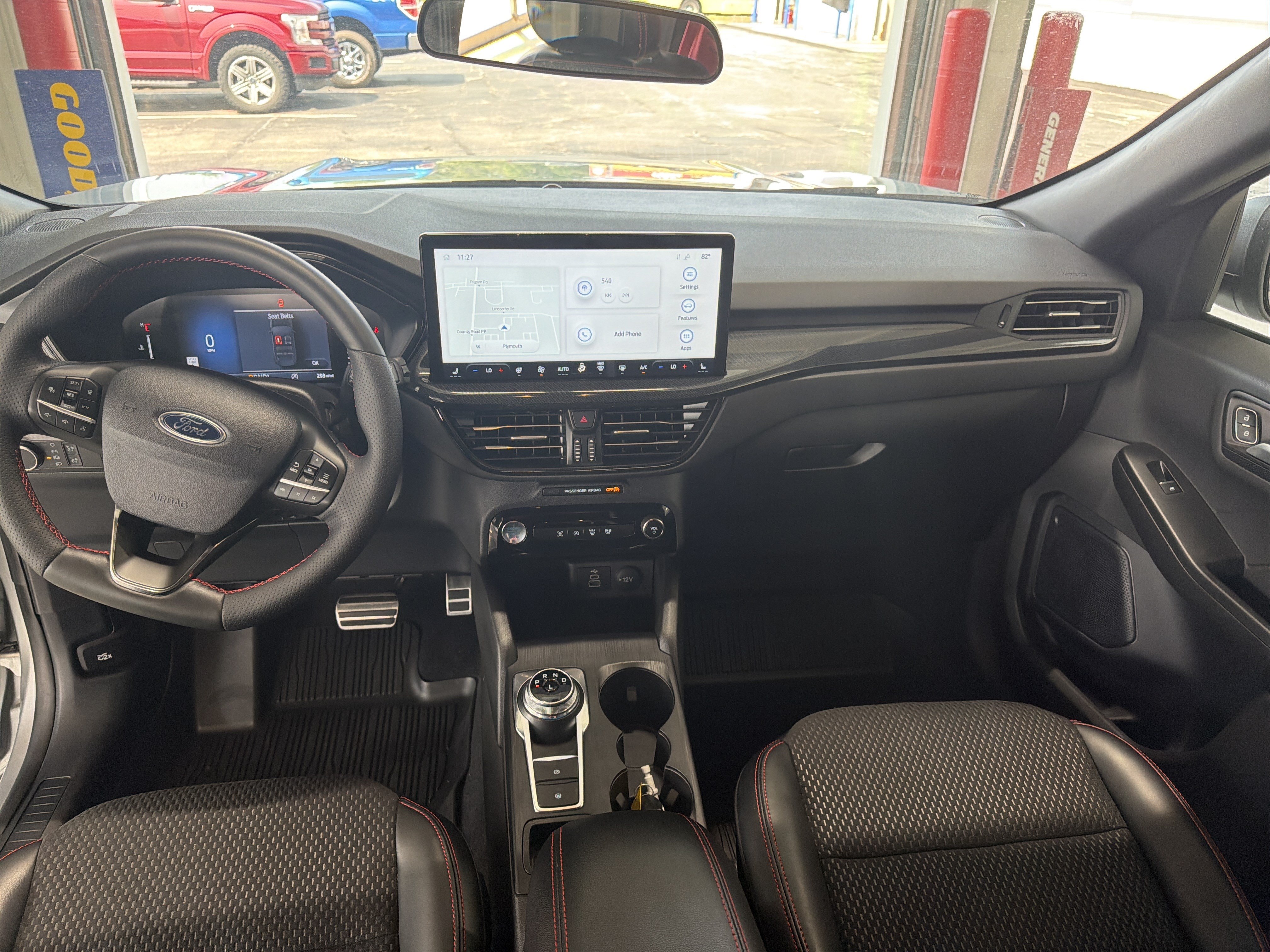 Used 2024 Ford Escape ST-Line w/ Tech Pack #1 AWD/4WD image 26