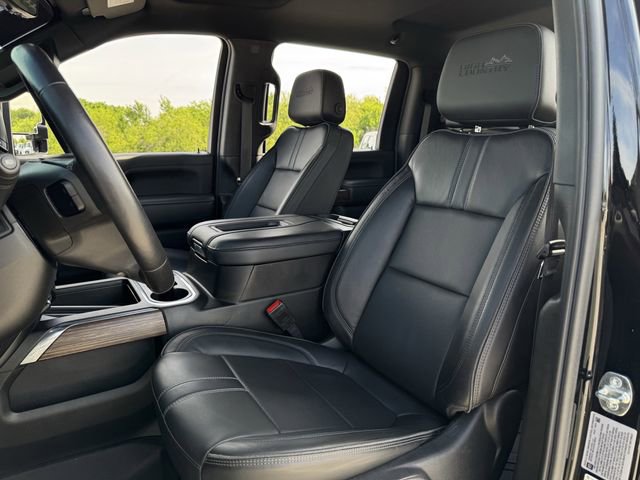 Used 2021 Chevrolet Silverado 2500 High Country w/ Technology Package image 26