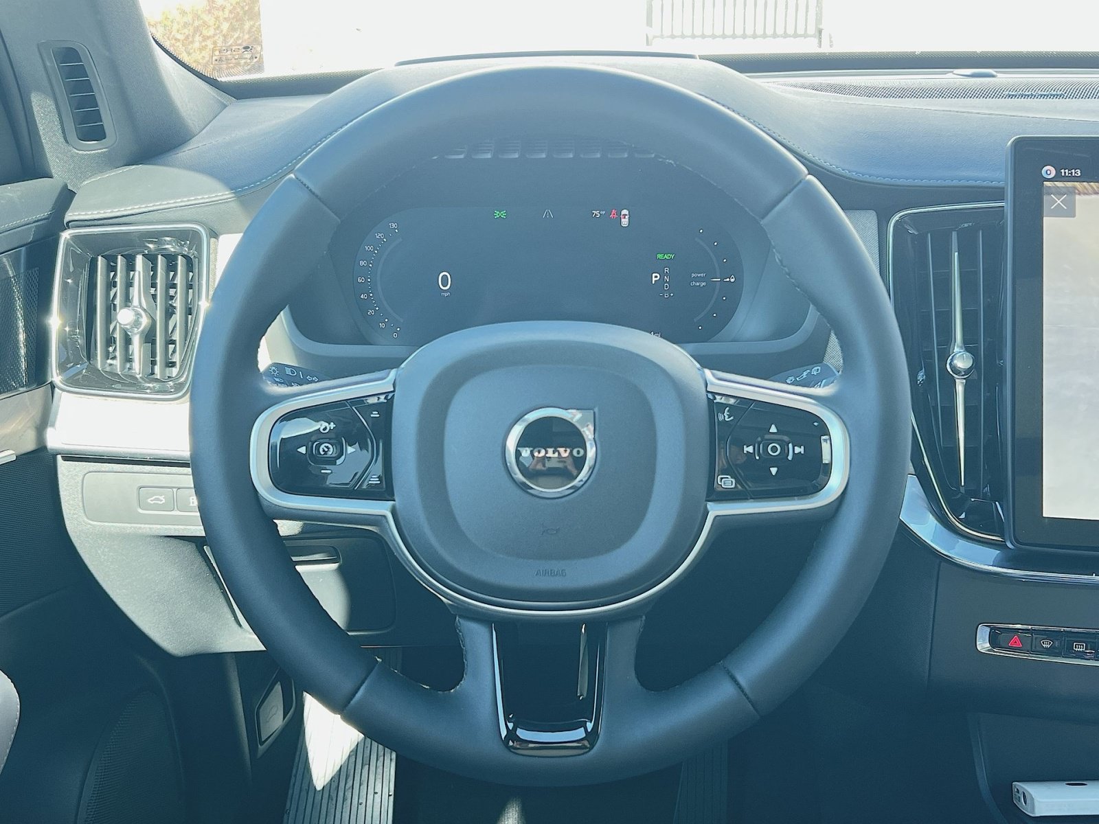 New 2026 Volvo XC90 T8 Ultra w/ Protection Package Premier AWD/4WD image 24