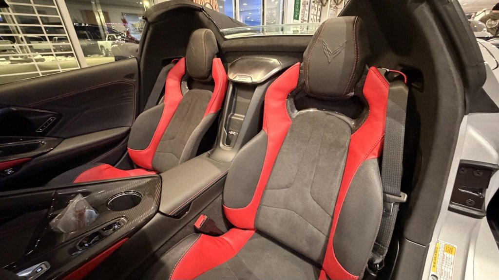 New 2026 Chevrolet Corvette Z06 w/ Stealth Interior Trim Package image 9