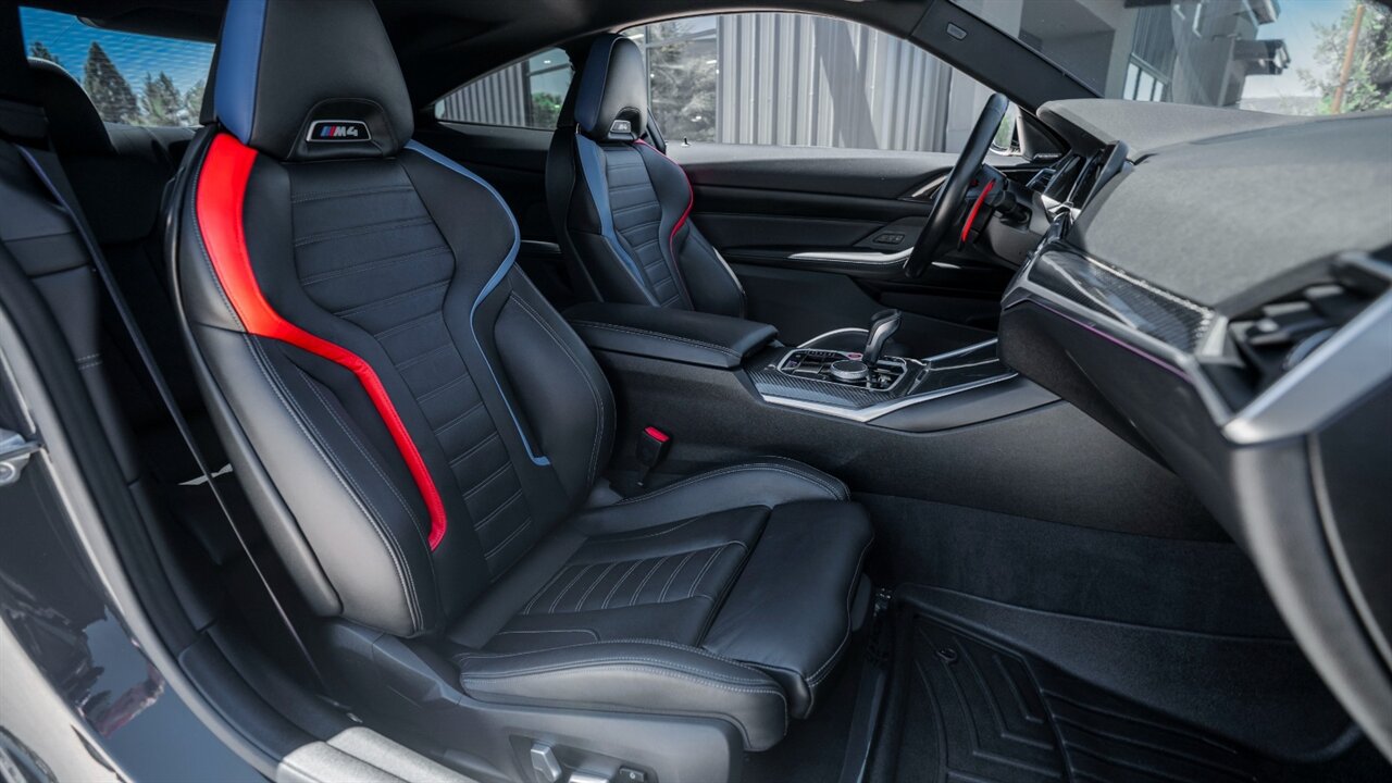 Used 2021 BMW M4 Competition w/ Executive Package RWD image 23