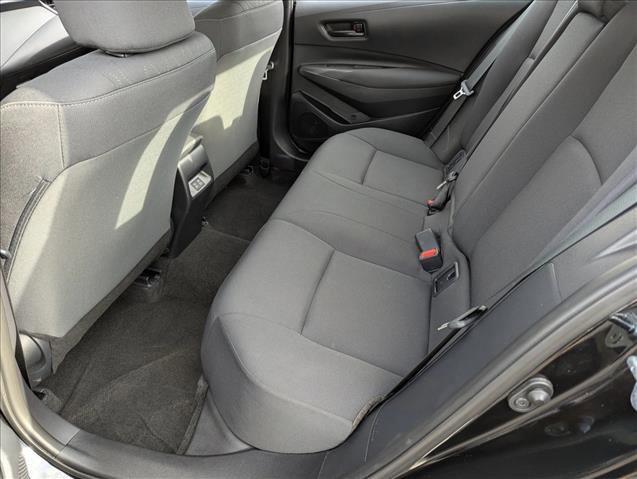 Used 2025 Toyota Corolla LE image 18