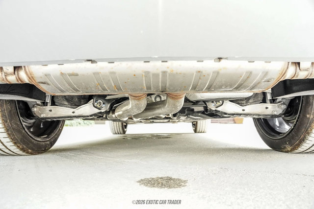Used 2024 Bentley Bentayga Extended Wheelbase AWD/4WD image 78