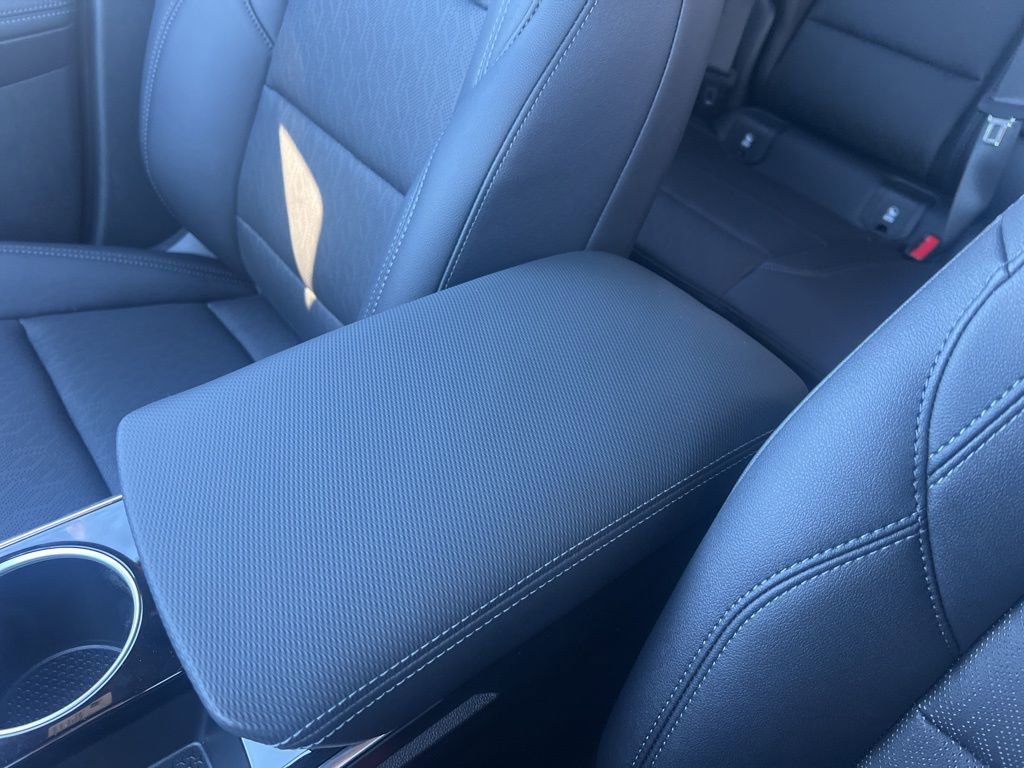New 2026 Chevrolet Equinox LT w/ Convenience Package II image 37