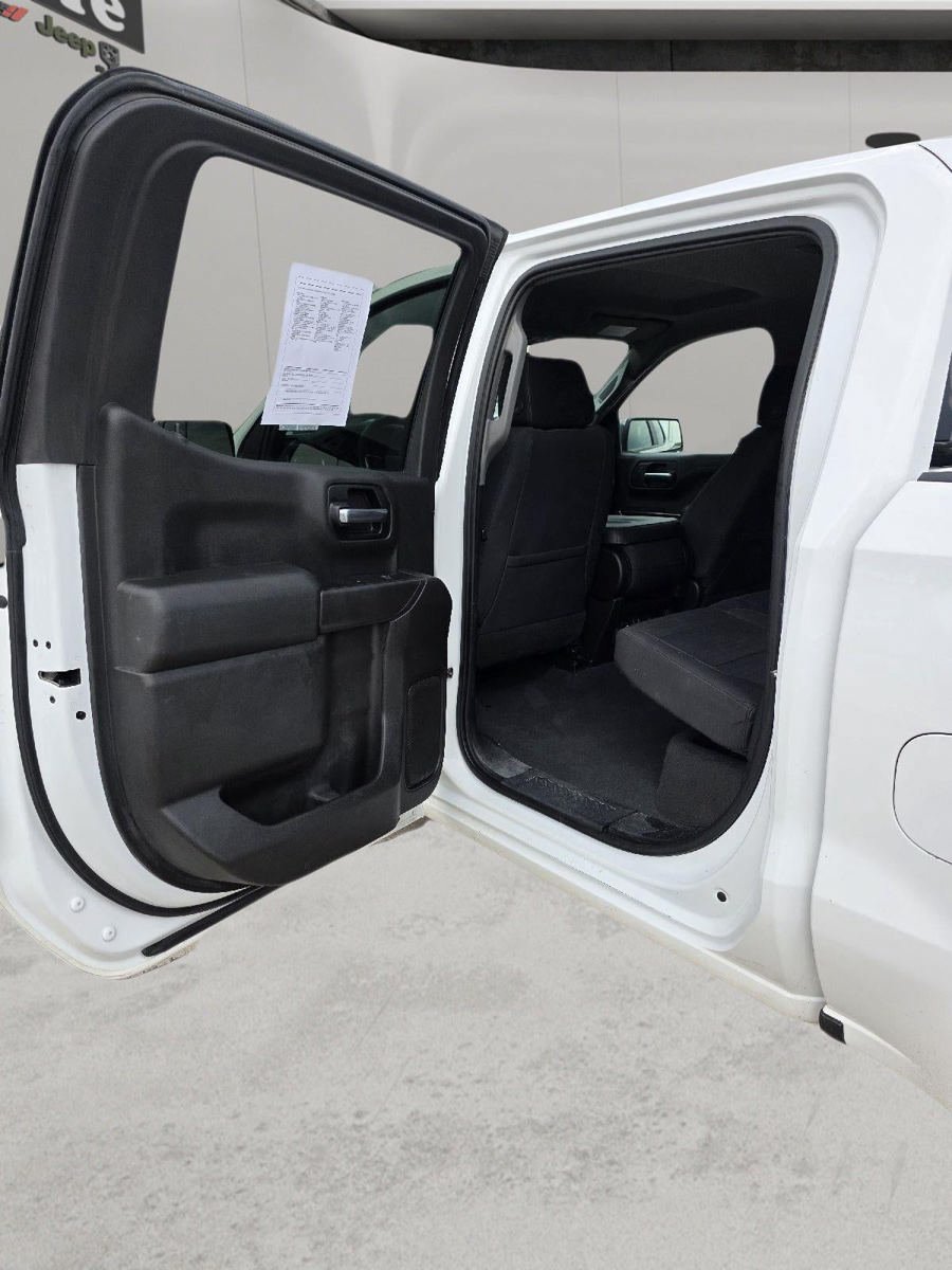 Used 2019 Chevrolet Silverado 1500 LT w/ All-Star Edition AWD/4WD image 8