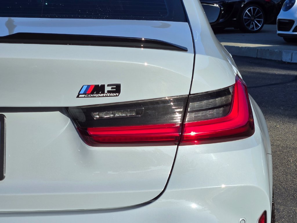Used 2021 BMW M3 Competition w/ Executive Package RWD image 11