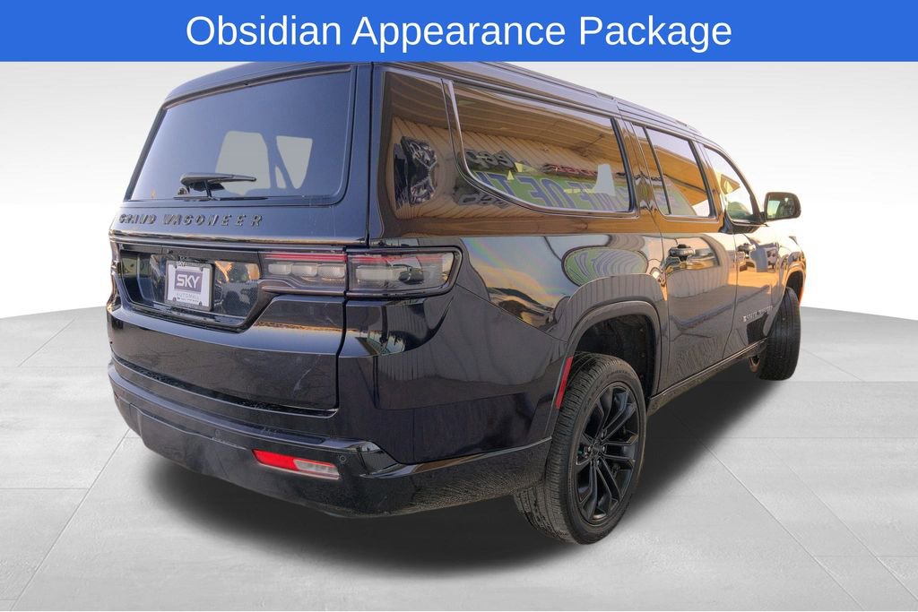 Used 2023 Jeep Grand Wagoneer L Series III w/ Rear Seat Video Group 1 image 7