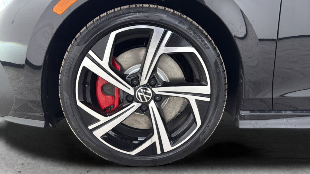 New 2026 Volkswagen GTI SE FWD image 34