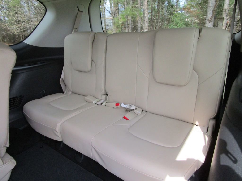 Used 2024 Nissan Armada SL w/ Cargo Package image 17